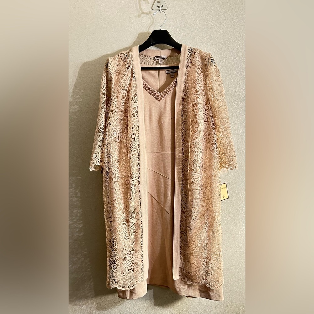Elegant Cream Lace Dress & Jacket Set with Botanical Patterns